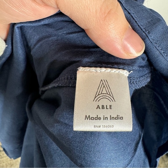 Able NWT Lizzie Tiered Midi Dress in Midnight Size Large - Picture 7 of 9